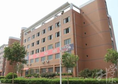 广州市白云行知职业技术学校